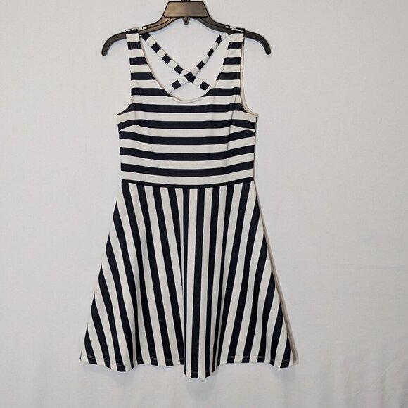 H&M Black/White Striped Sleeveless Fit & Flare Crossover Short Tank Dress Size S - Picture 1 of 4